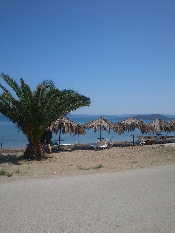 Evoikos Beach & Resort Livanatai Exterior photo